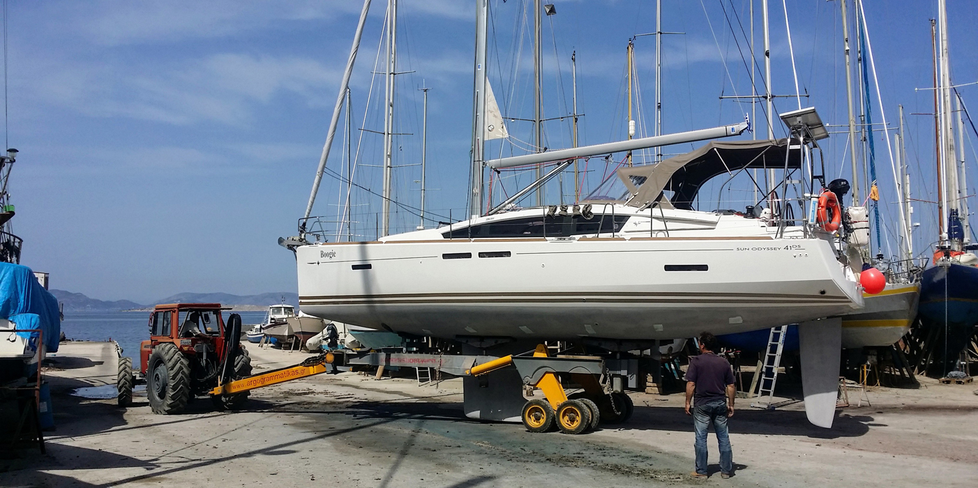 TAKIS BOATYARD